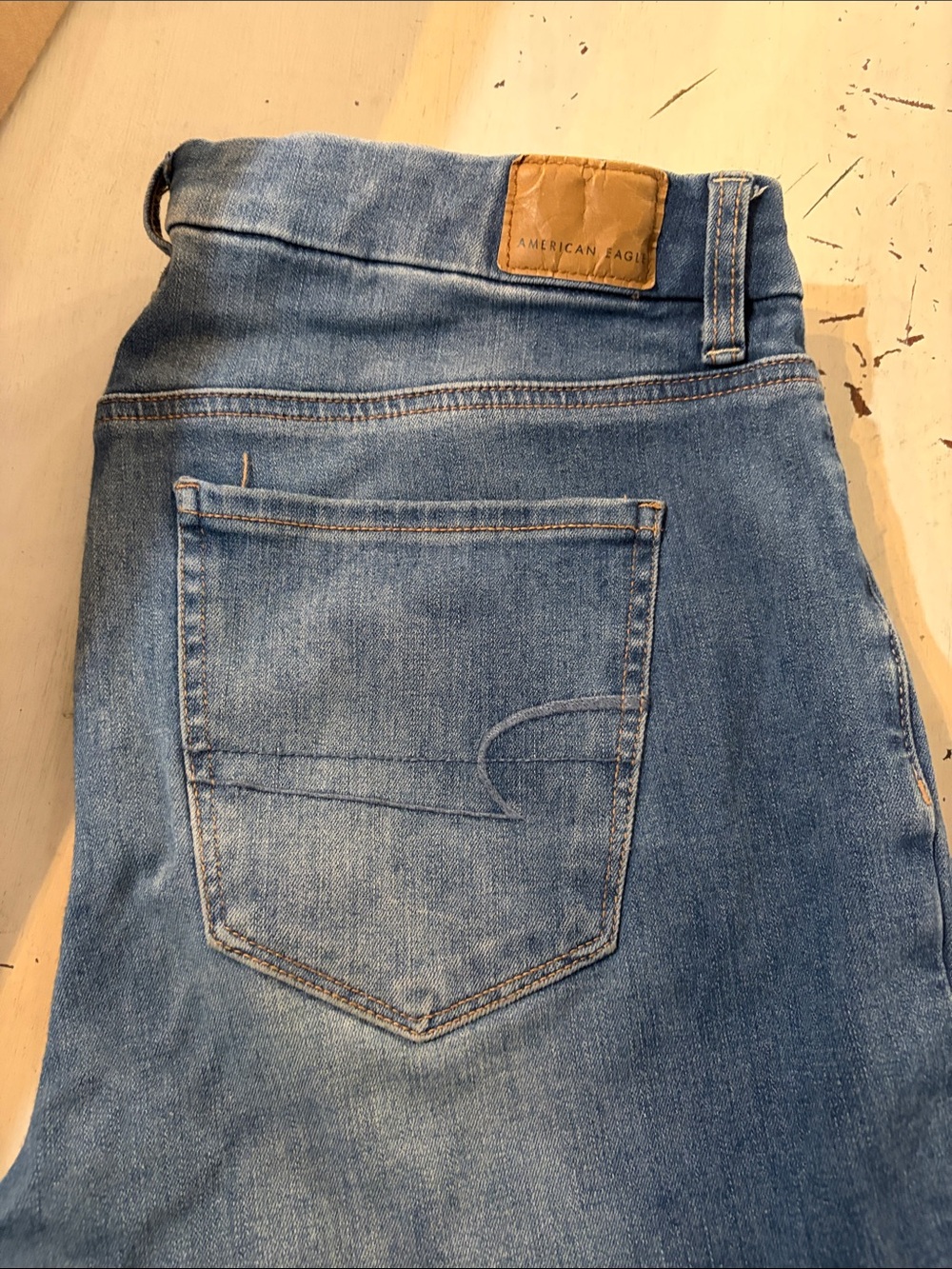 American Eagle Outfitters Women's Light Blue Slim Jeans